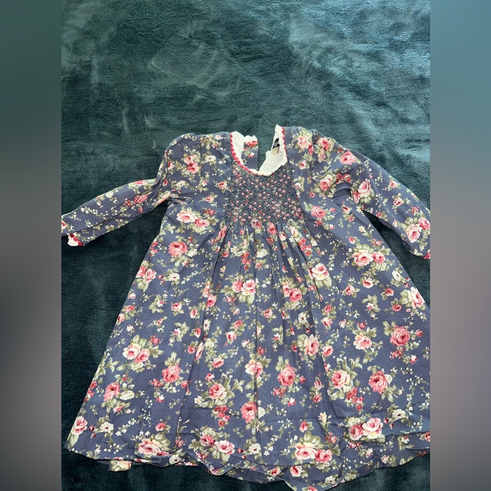 Tizzas dress size 2-3